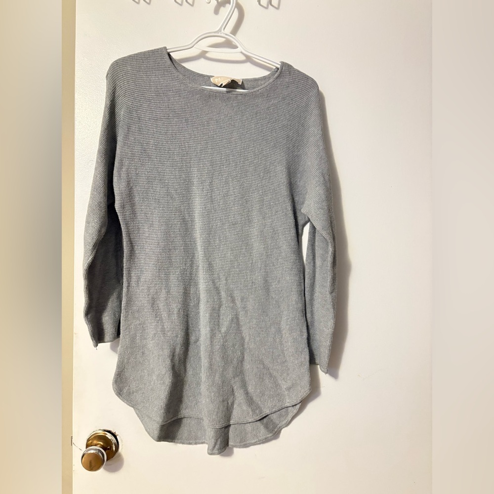MICHEAL KORS Gray Long Sleeve Top